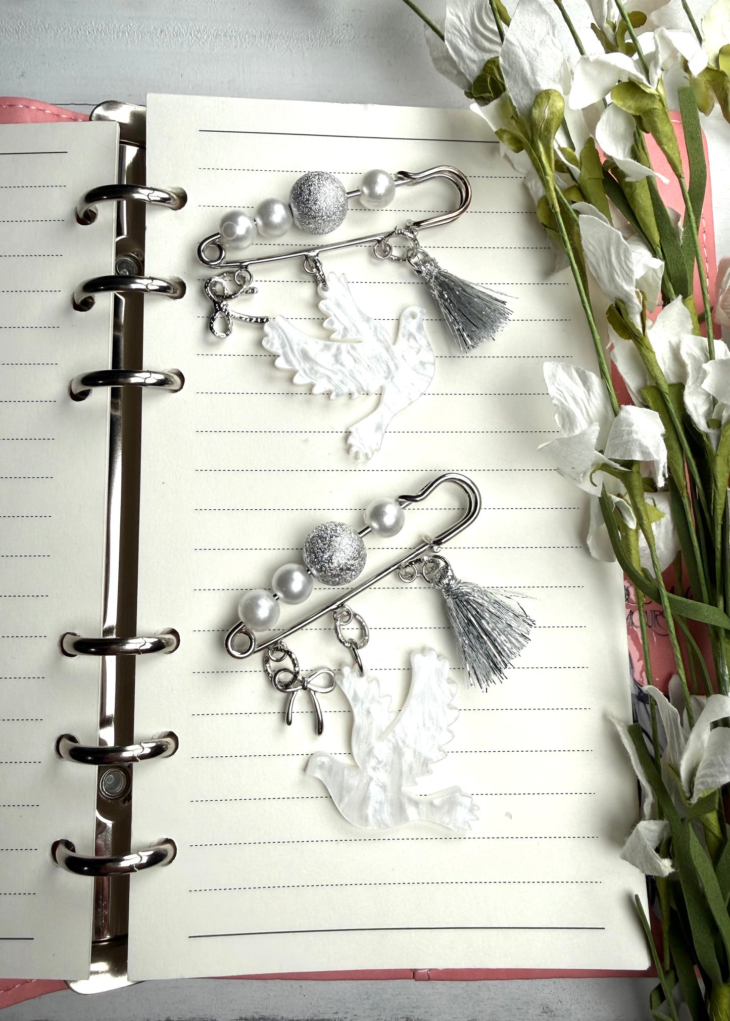 Jecii Heavens Calling Safety Pins -Planner Charms